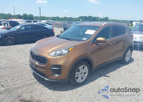 2018 Kia Sportage Lx z USA, uszkodzony, nr VIN KNDPM3AC0J7383105